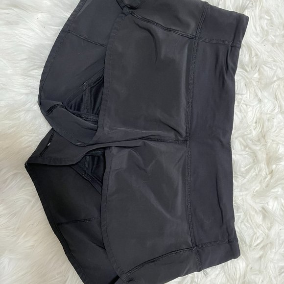 Lululemon Speed Up Short- Black- Size 6 - Picture 1 of 3